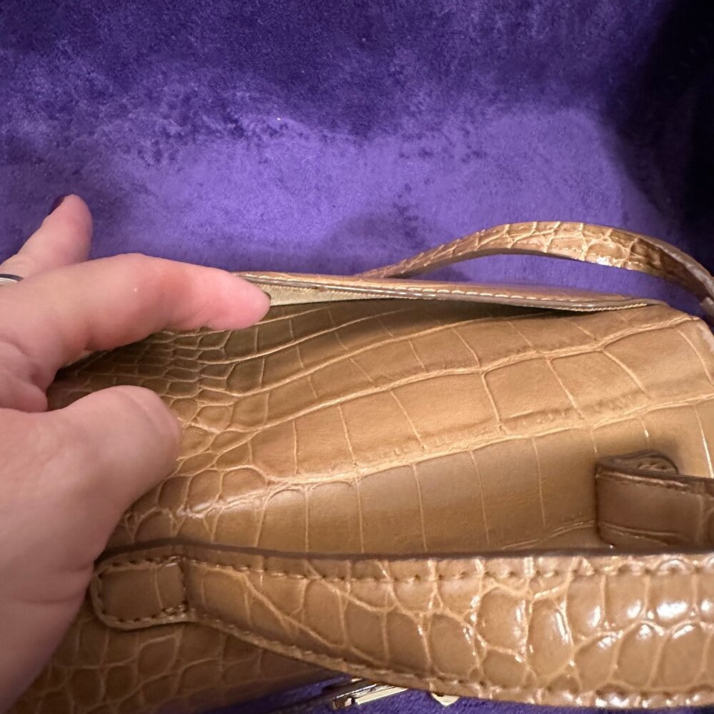 Purse - Picture 4 of 8